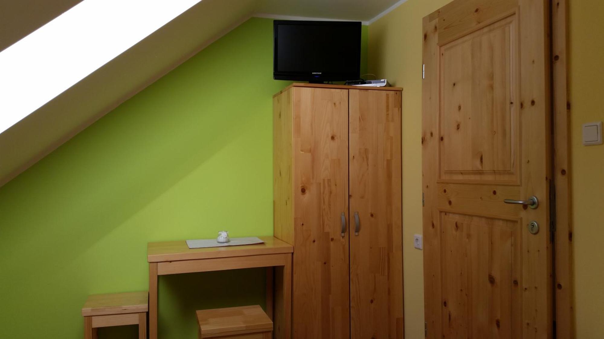 Guest House Pr Ambruzarju & Apartments 서클리예나고렌스켐 객실 사진